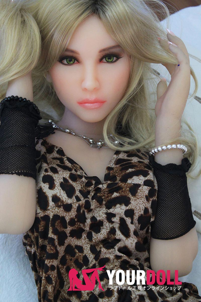 D4Eドール Elina 155cm Eカップ 金髪巨乳美女 セックス人形
